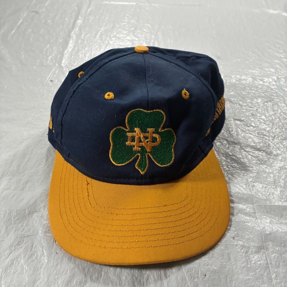 Vintage Notre Dame Fighting Irish Competitor 4 Leaf Clover SnapBack Hat NCAA 90s